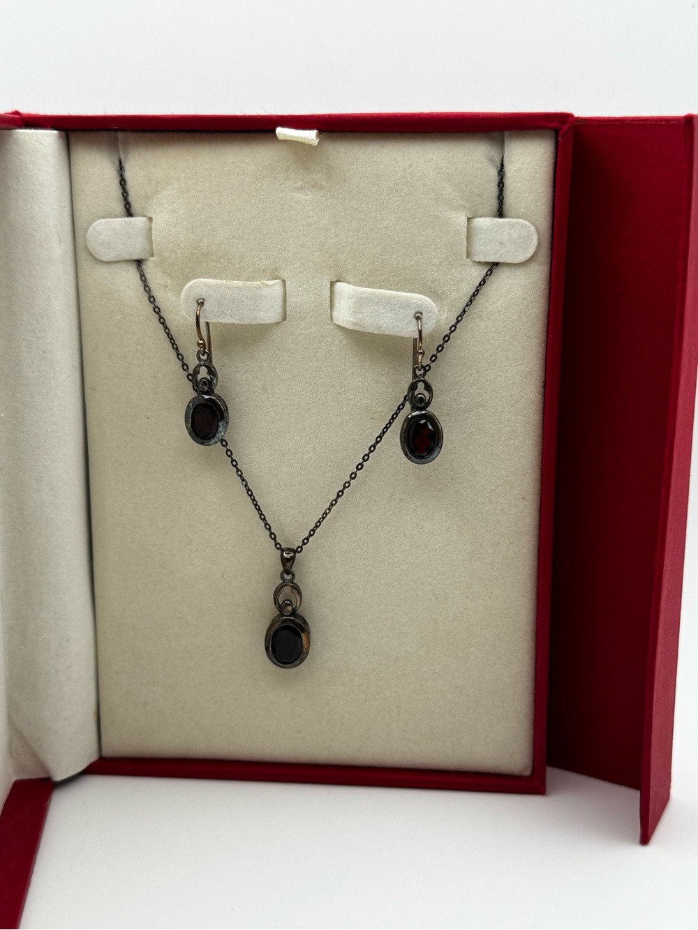 Garnet and Sterling Silver  Pendant Necklace and Earring Set